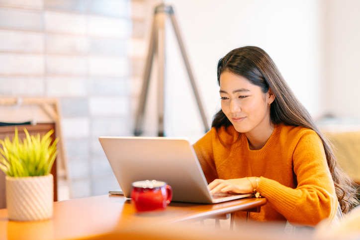 femme teleconsultation psychiatrie